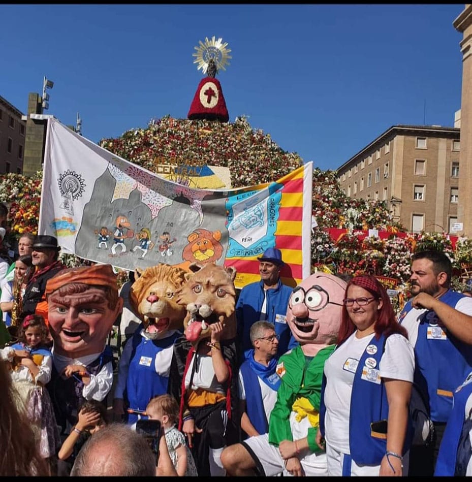 Peña El León Aragonés. Peñas Zaragoza. Federación Interpeñas de Zaragoza. Fiestas del Pilar Zaragoza. Interpeñas Zaragoza.