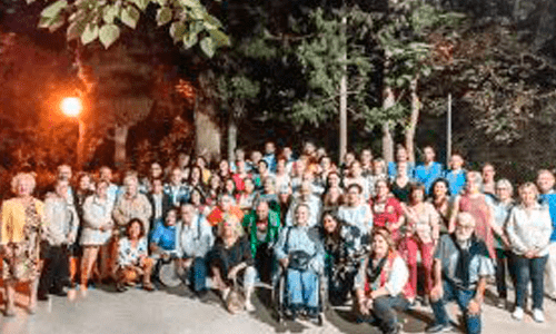 Interpeñas Solidaria. Centro de Convivencia para personas mayores Laín Entralgo. Fiestas del Pilar 2022. Peñas Zaragoza. Federación Interpeñas de Zaragoza.