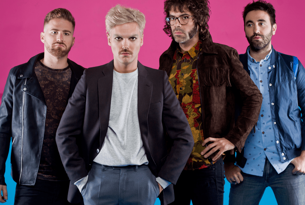 Concierto Miss Caffeina en Zaragoza 2017. Pabellón Interpeñas Zaragoza 2017. Fiestas del Pilar 2017. Pilar 17. Peñas Zaragoza. Federación Interpeñas de Zaragoza.